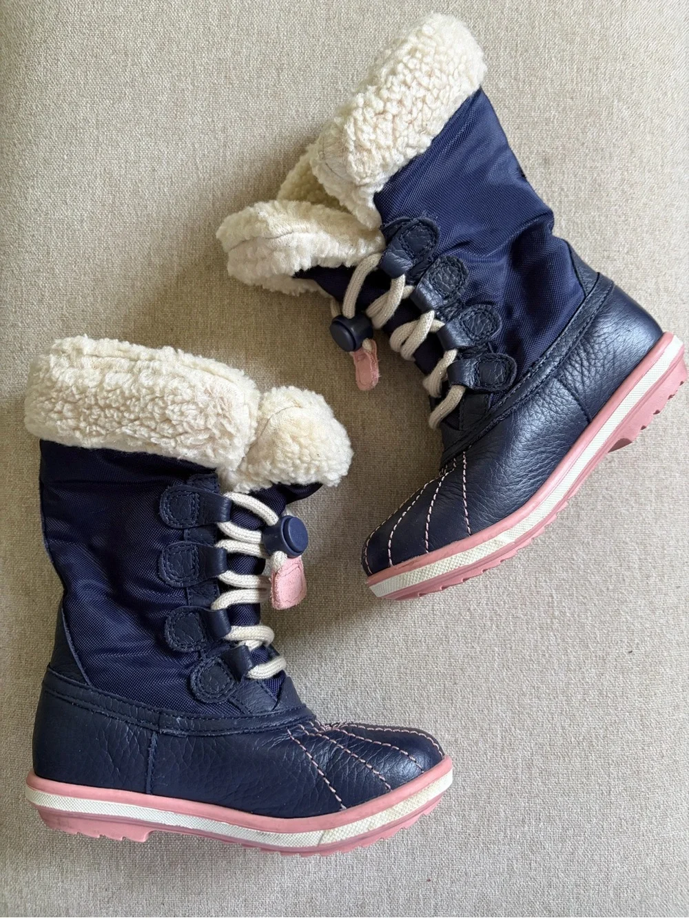 Great condition Clark’s leather goretex boots